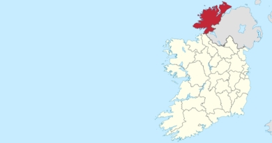 map of ireland with donegal highlighted