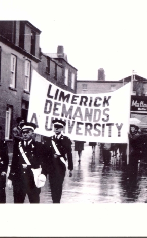 Protest of Limerick looking for University