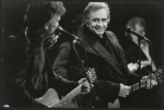 1992-2001: Johnny Cash and Kris Kristofferson at the University Concert Hall, 1993. 