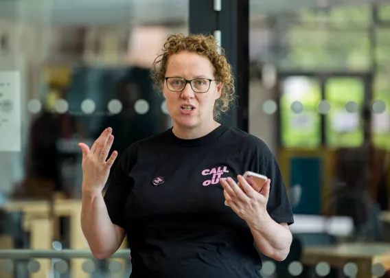 Dr Jennifer Schweppe