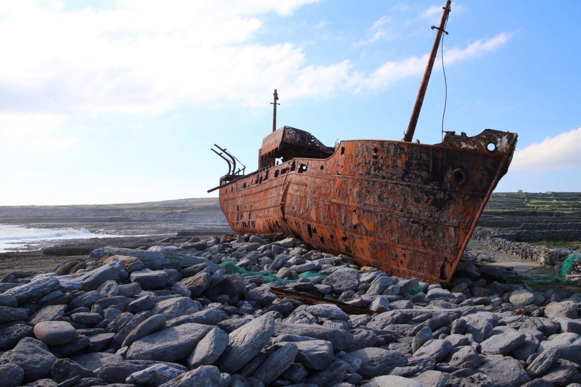 CRIS team Investigates historical WWI ship wrecks