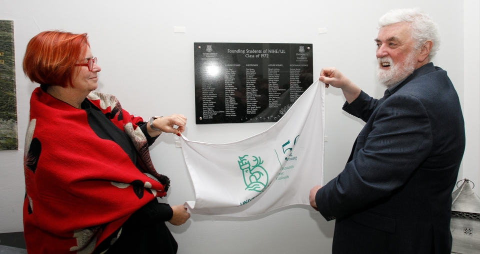 UL President Prof. Kerstin Mey and John Redington unveil plaque commemorating UL's founding students in Plassey House